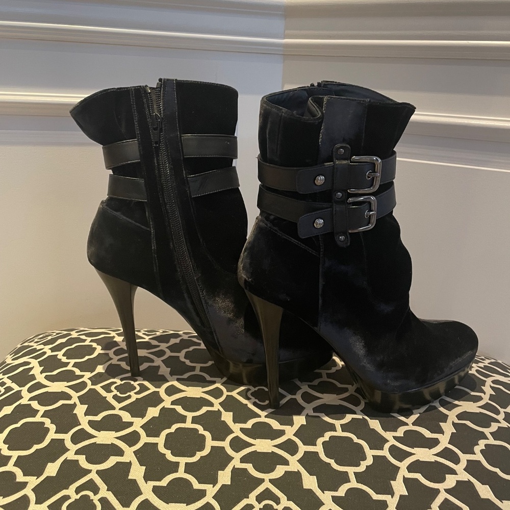 Stuart Weitzman Boots -8.5